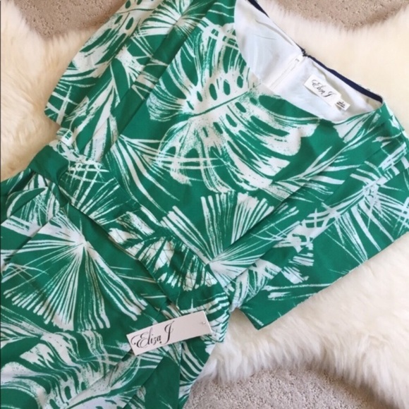 Elisa J Palm Print Green And Ivory Shift Dress - Picture 3 of 7